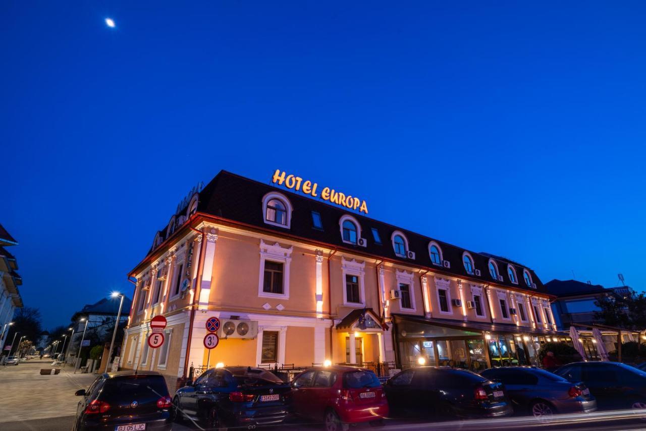 Hotel Europa Târgu Jiu Dış mekan fotoğraf